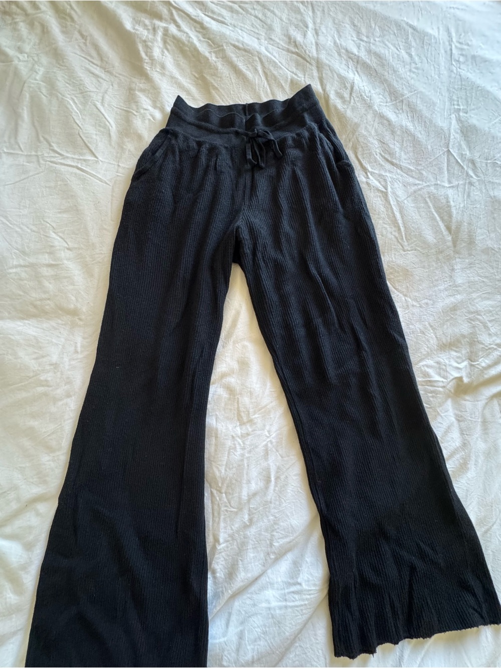 Uniqlo Black Ribbed Drawstring Track Pants - Picture 2 of 3